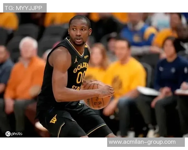 库明加谈心态稳定性无论明星球员在场与否始终保持专注与自信