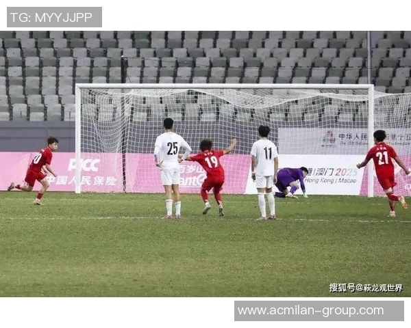 鲁媒报道泰山队海口冬训首阶段新星依木兰等三人将缺席